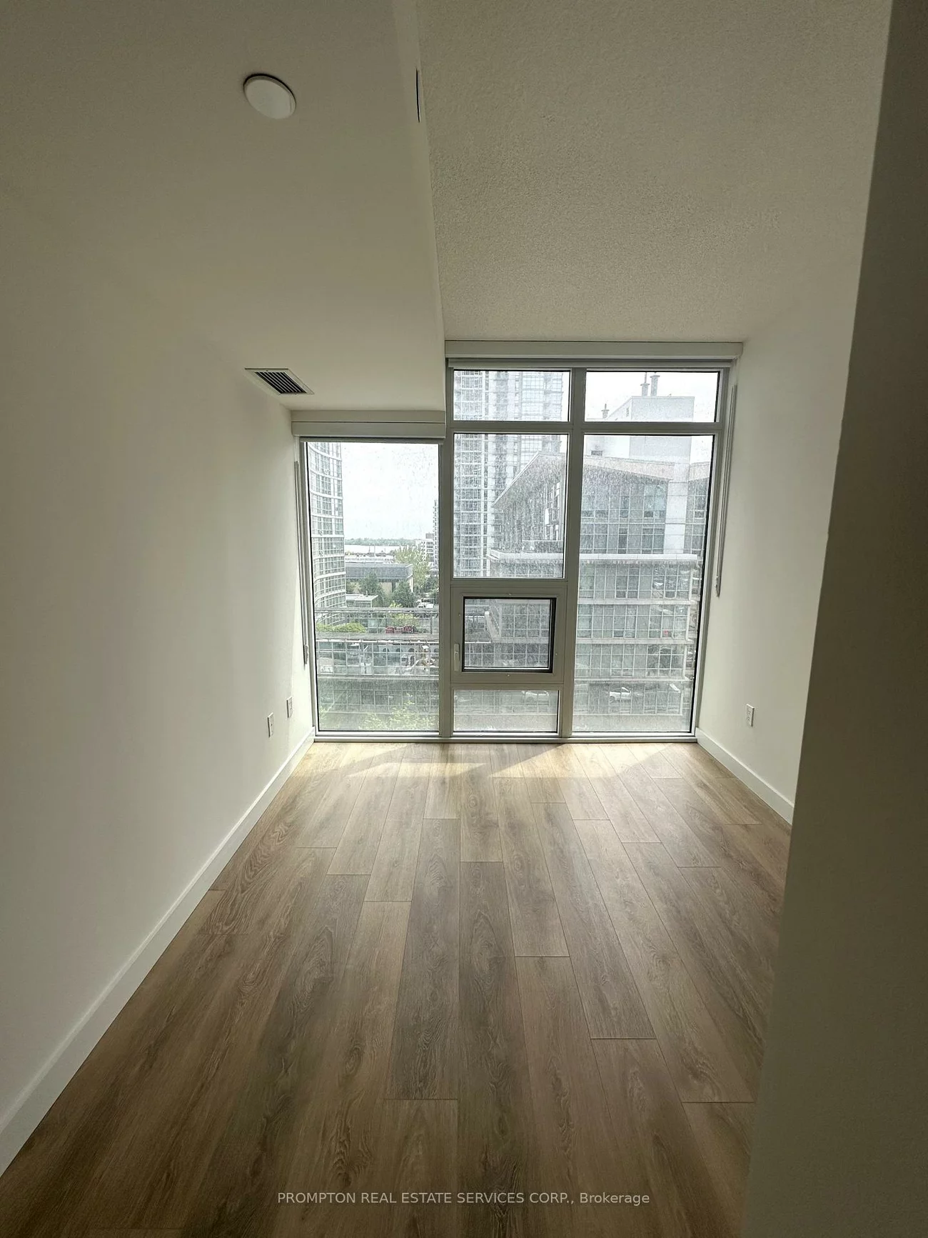 3, Concord Cityplace, Waterfront Communities C1, Toronto