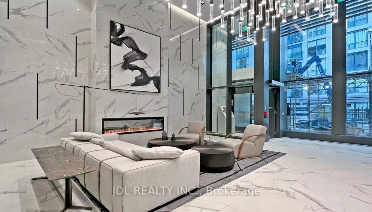 82, Dalhousie, Church-Yonge Corridor, Toronto