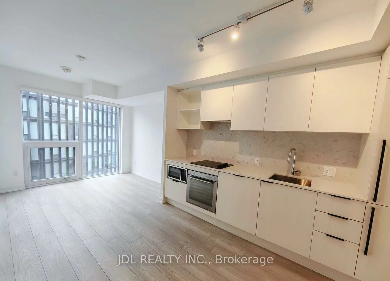 82, Dalhousie, Church-Yonge Corridor, Toronto