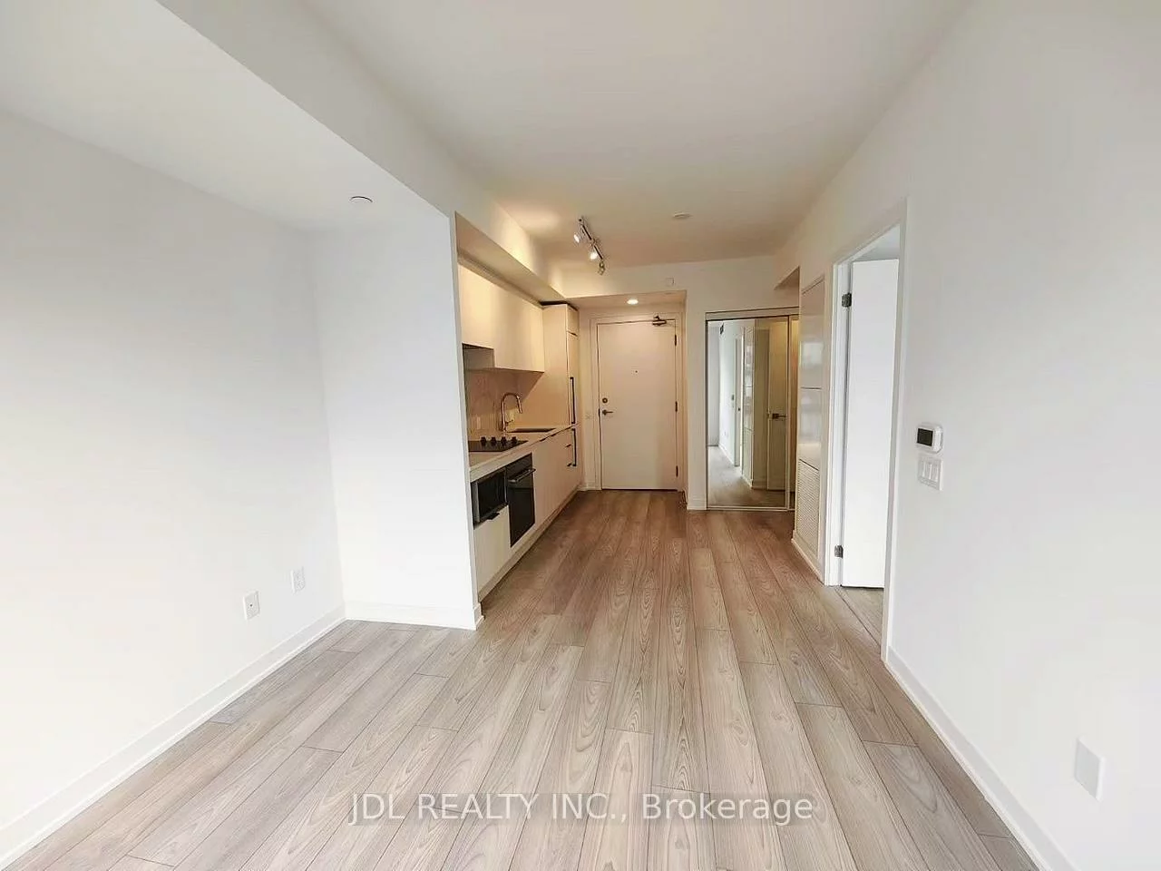 82, Dalhousie, Church-Yonge Corridor, Toronto
