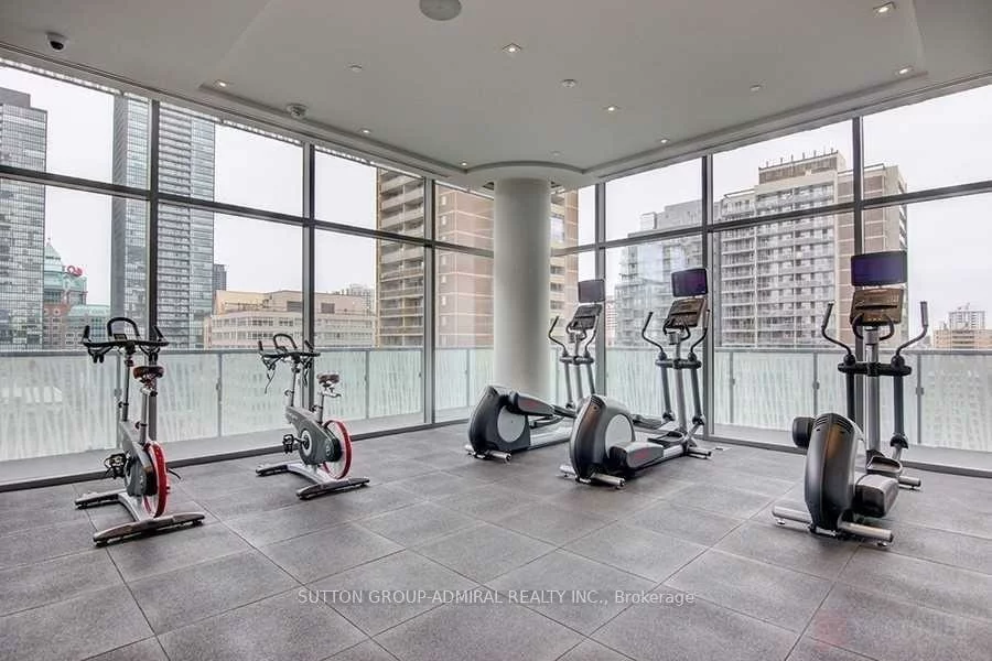 50, Charles, Church-Yonge Corridor, Toronto