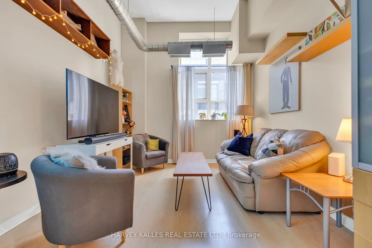 155, Dalhousie, Church-Yonge Corridor, Toronto
