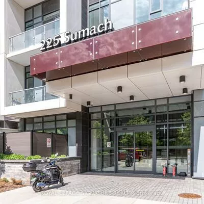 225, Sumach, Regent Park, Toronto