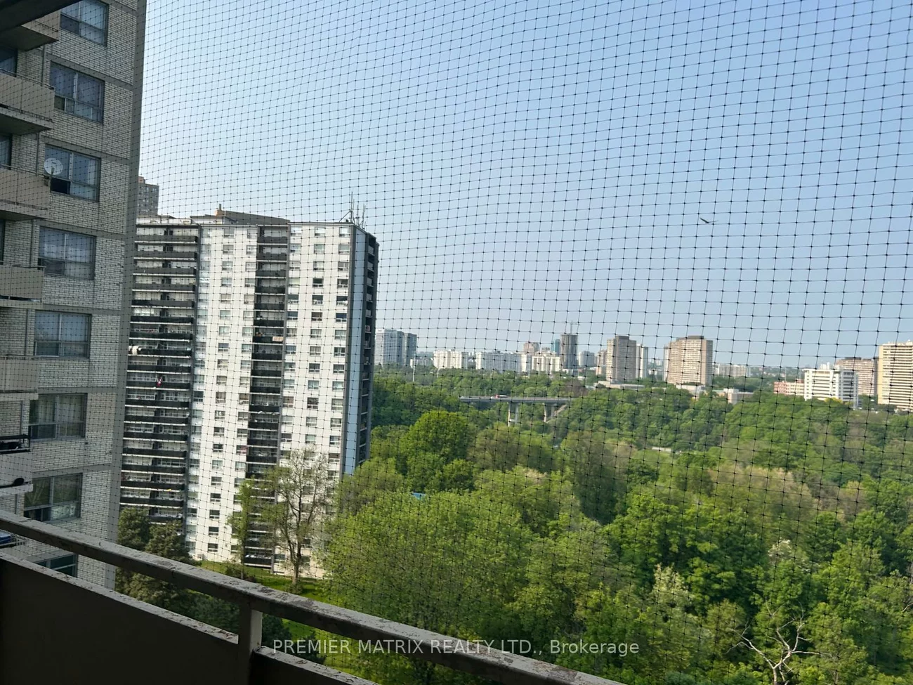 65, Thorncliffe Park, Thorncliffe Park, Toronto