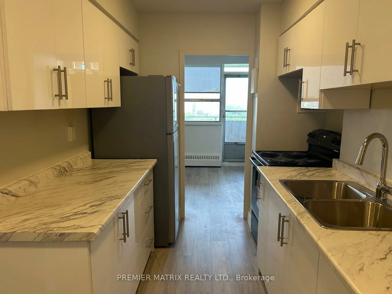 65, Thorncliffe Park, Thorncliffe Park, Toronto