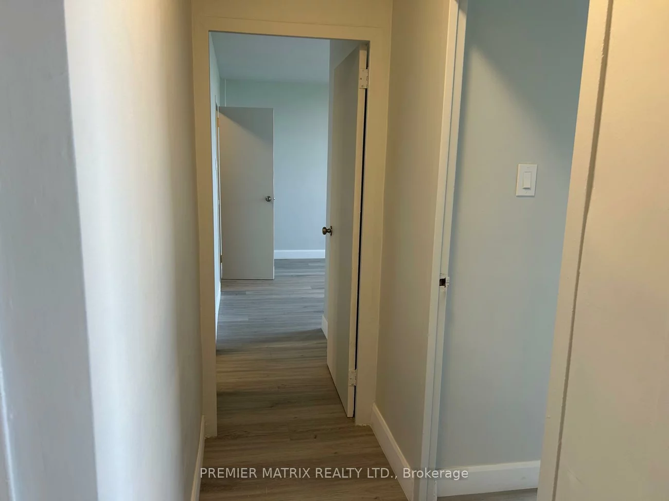 65, Thorncliffe Park, Thorncliffe Park, Toronto