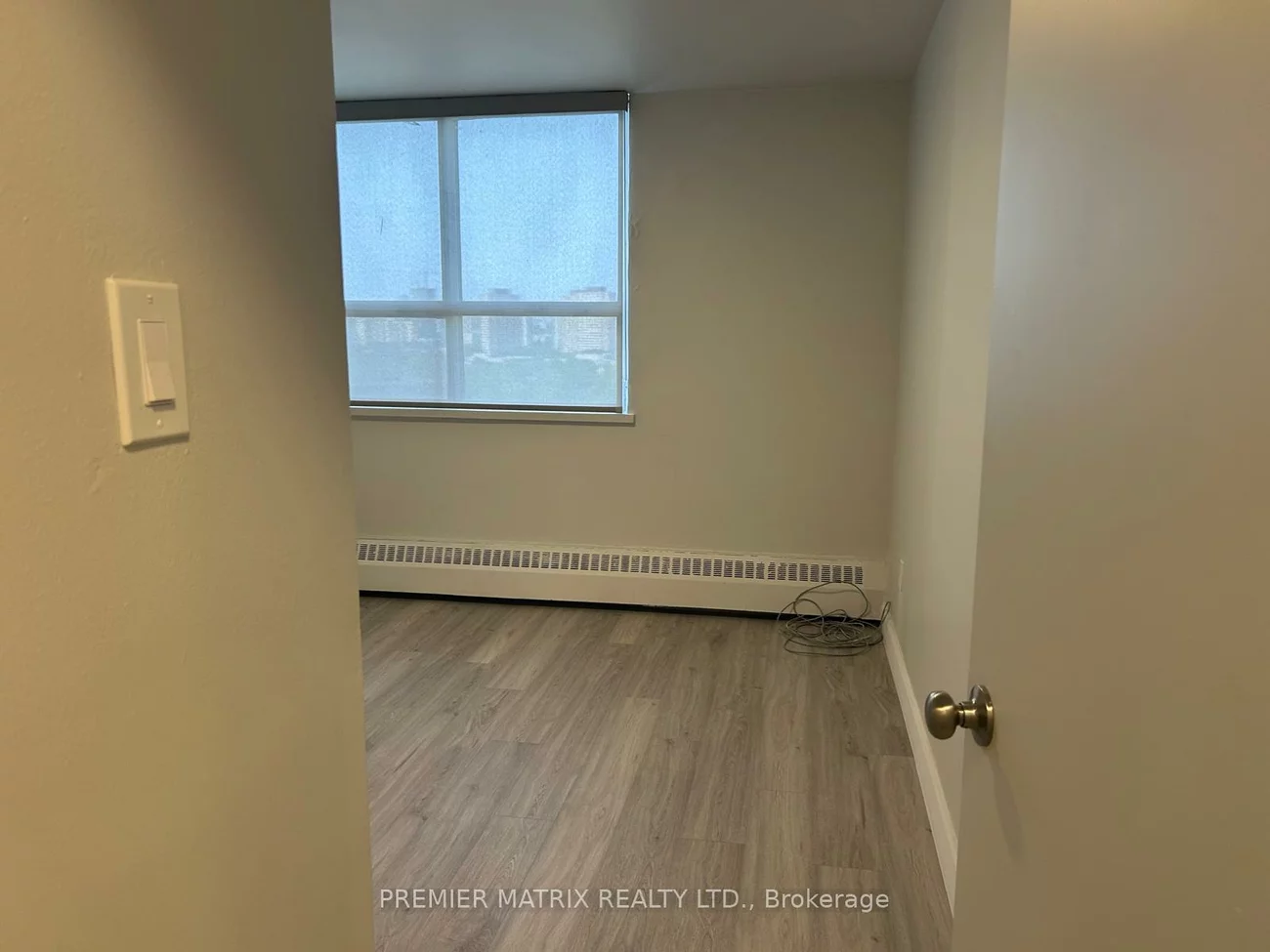65, Thorncliffe Park, Thorncliffe Park, Toronto