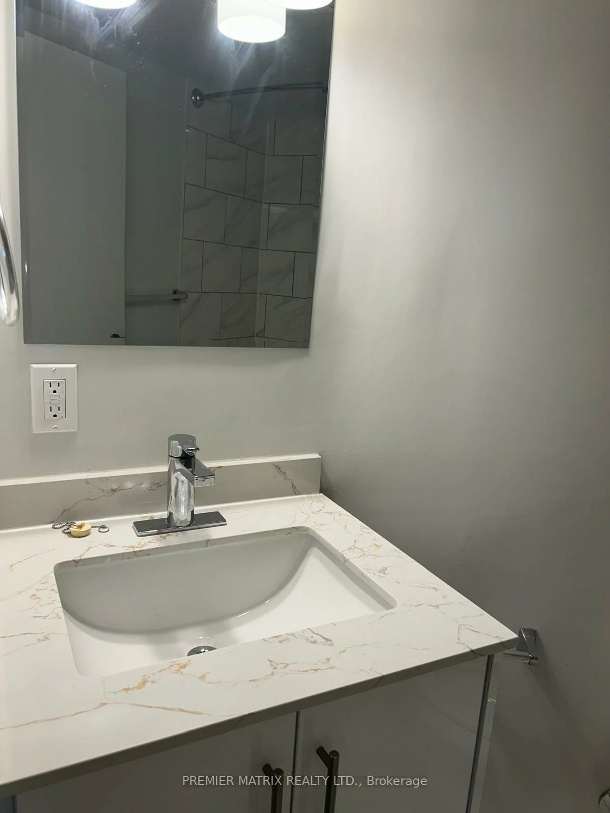 65, Thorncliffe Park, Thorncliffe Park, Toronto