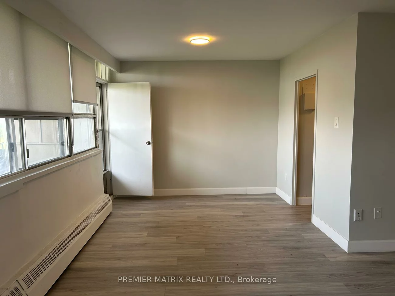 65, Thorncliffe Park, Thorncliffe Park, Toronto