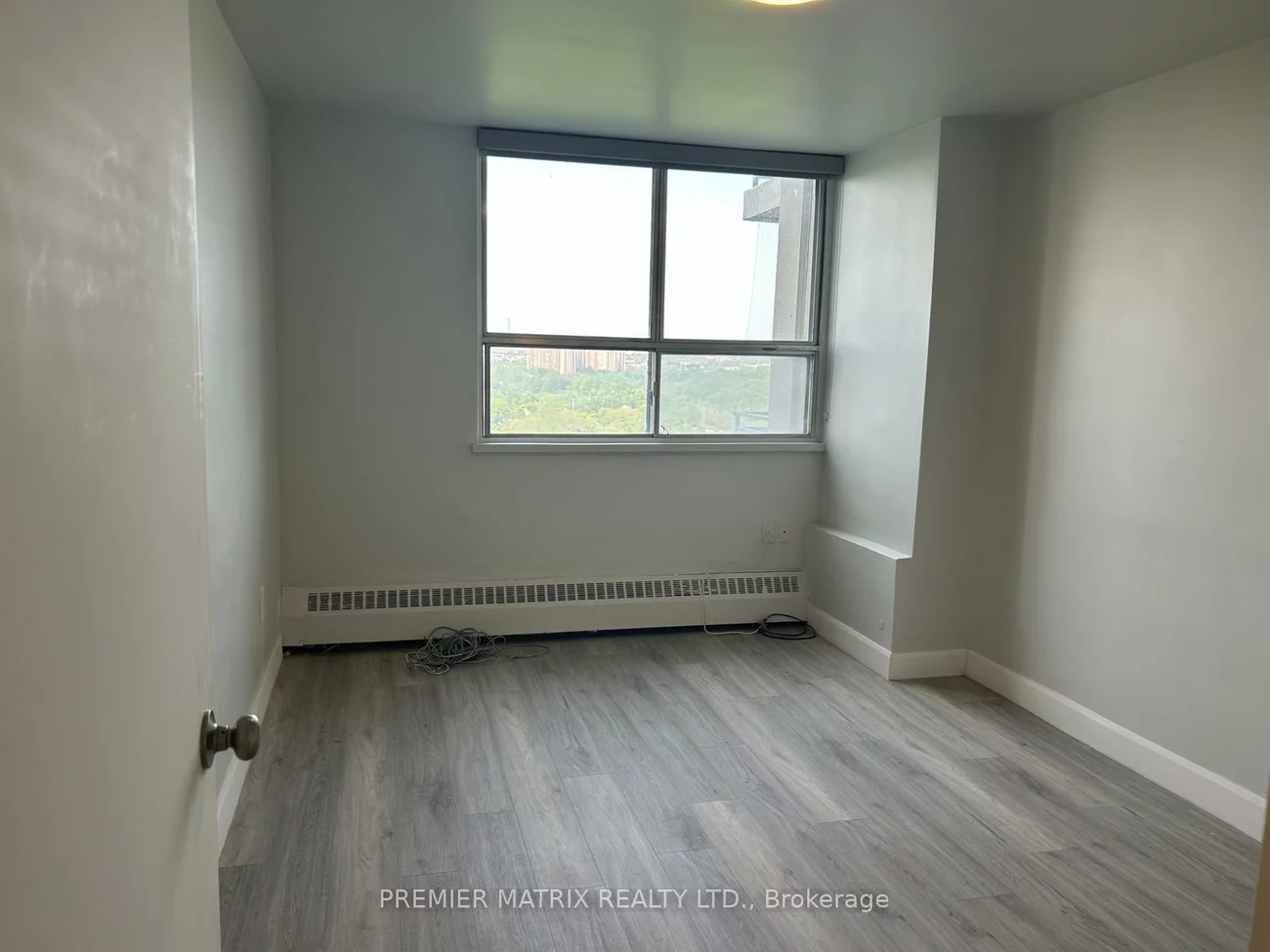 65, Thorncliffe Park, Thorncliffe Park, Toronto