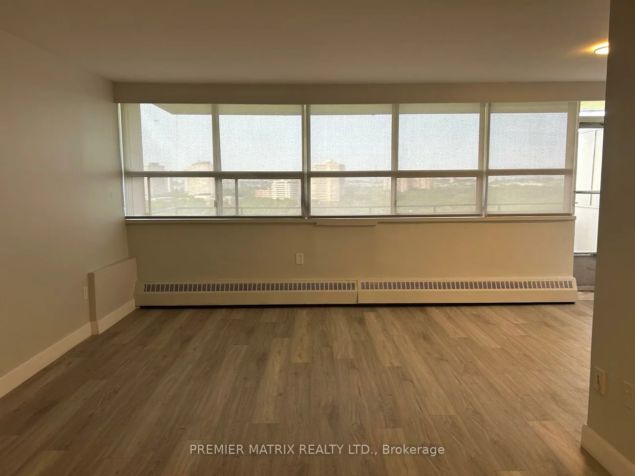 65, Thorncliffe Park, Thorncliffe Park, Toronto
