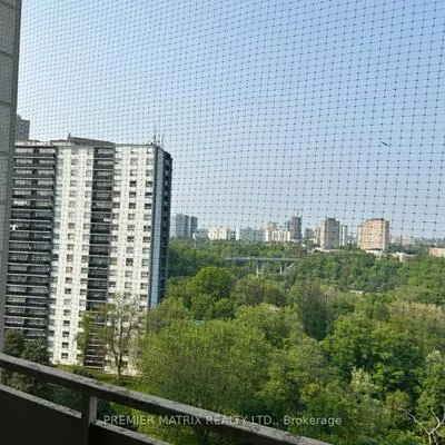 65, Thorncliffe Park, Thorncliffe Park, Toronto