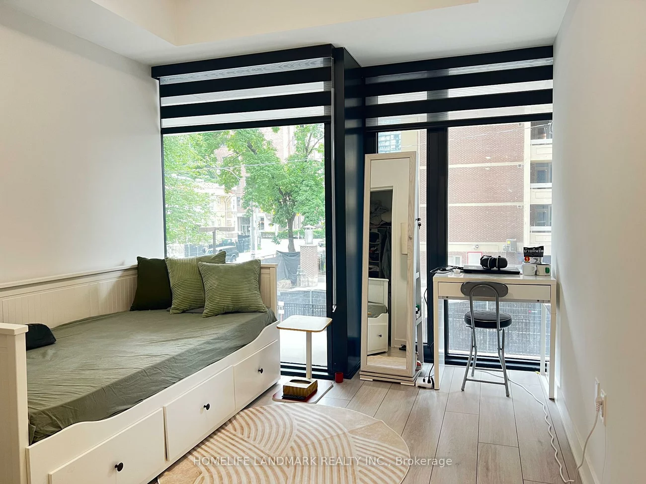 55, Charles, Church-Yonge Corridor, Toronto