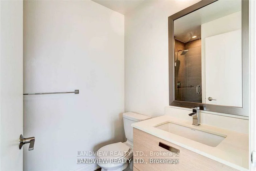 9, Bogert, Lansing-Westgate, Toronto