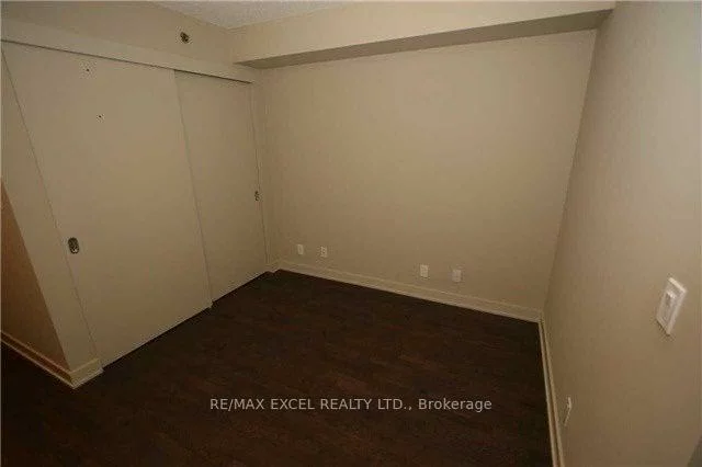 21, Nelson, Waterfront Communities C1, Toronto