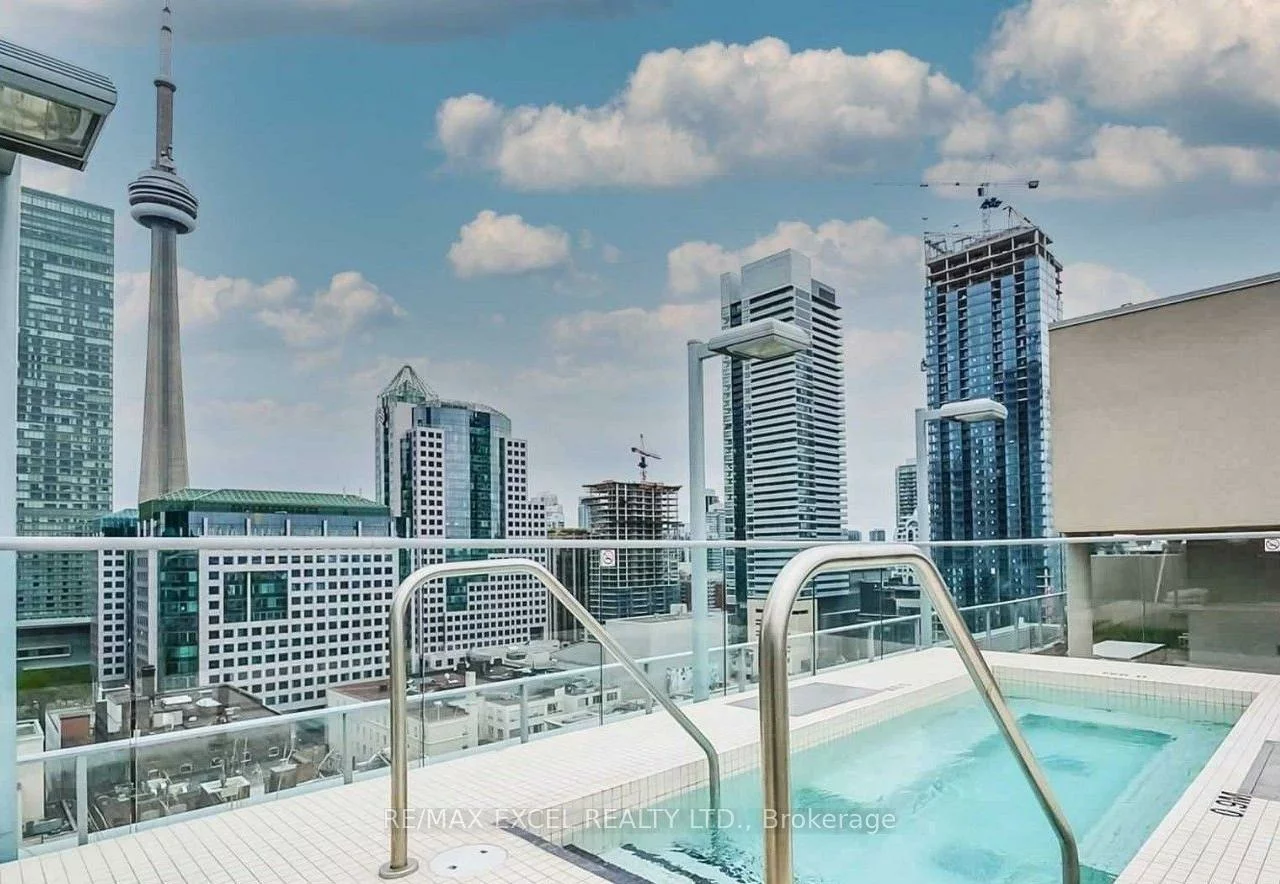 21, Nelson, Waterfront Communities C1, Toronto