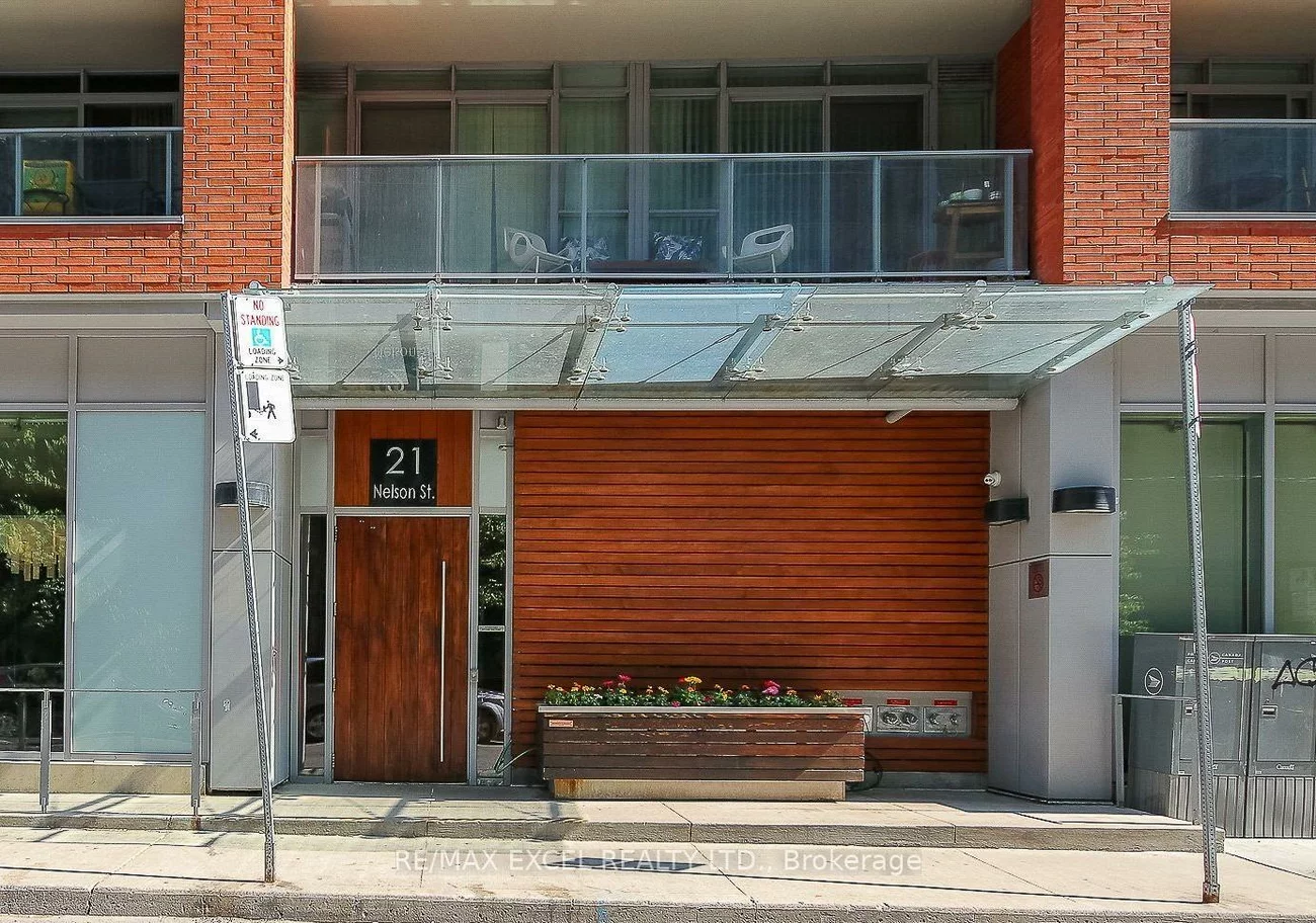 21, Nelson, Waterfront Communities C1, Toronto