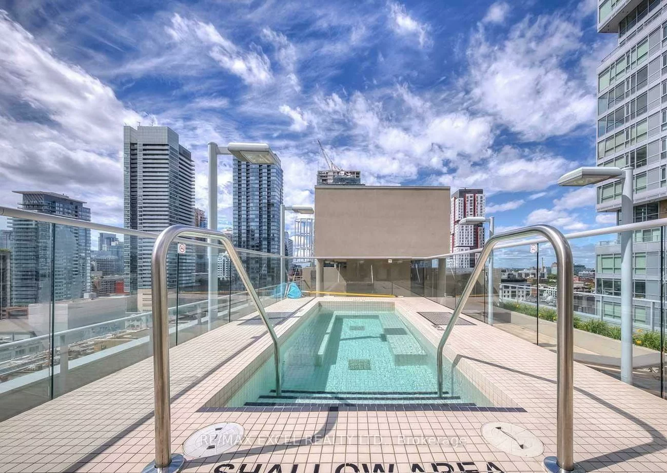 21, Nelson, Waterfront Communities C1, Toronto