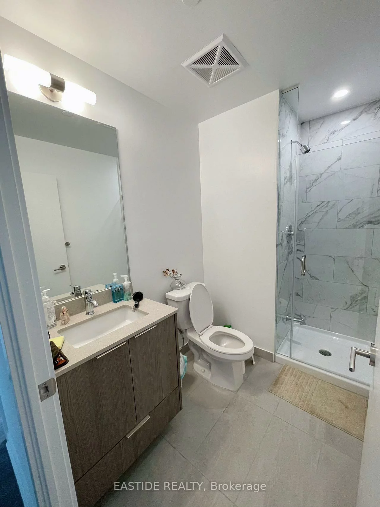 36, Forest Manor, Henry Farm, Toronto