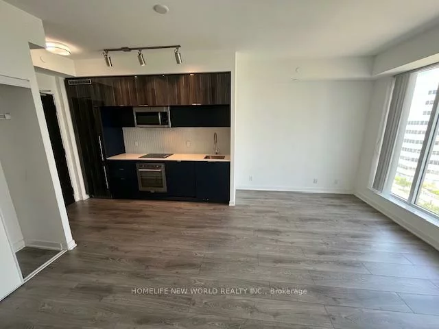 28, Avondale, Willowdale East, Toronto