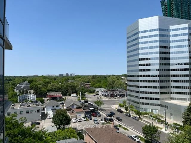 28, Avondale, Willowdale East, Toronto