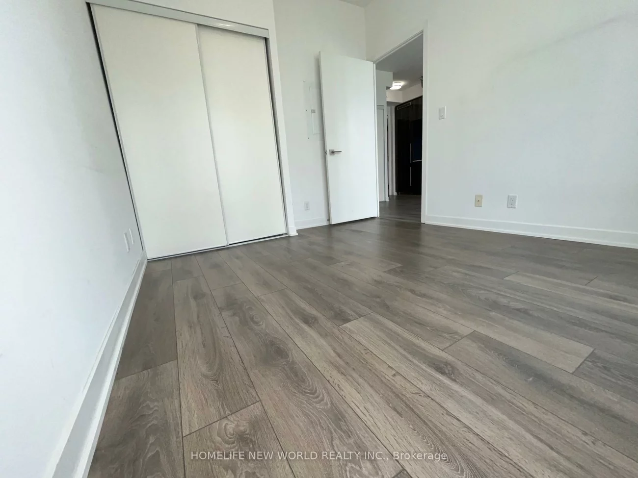 28, Avondale, Willowdale East, Toronto