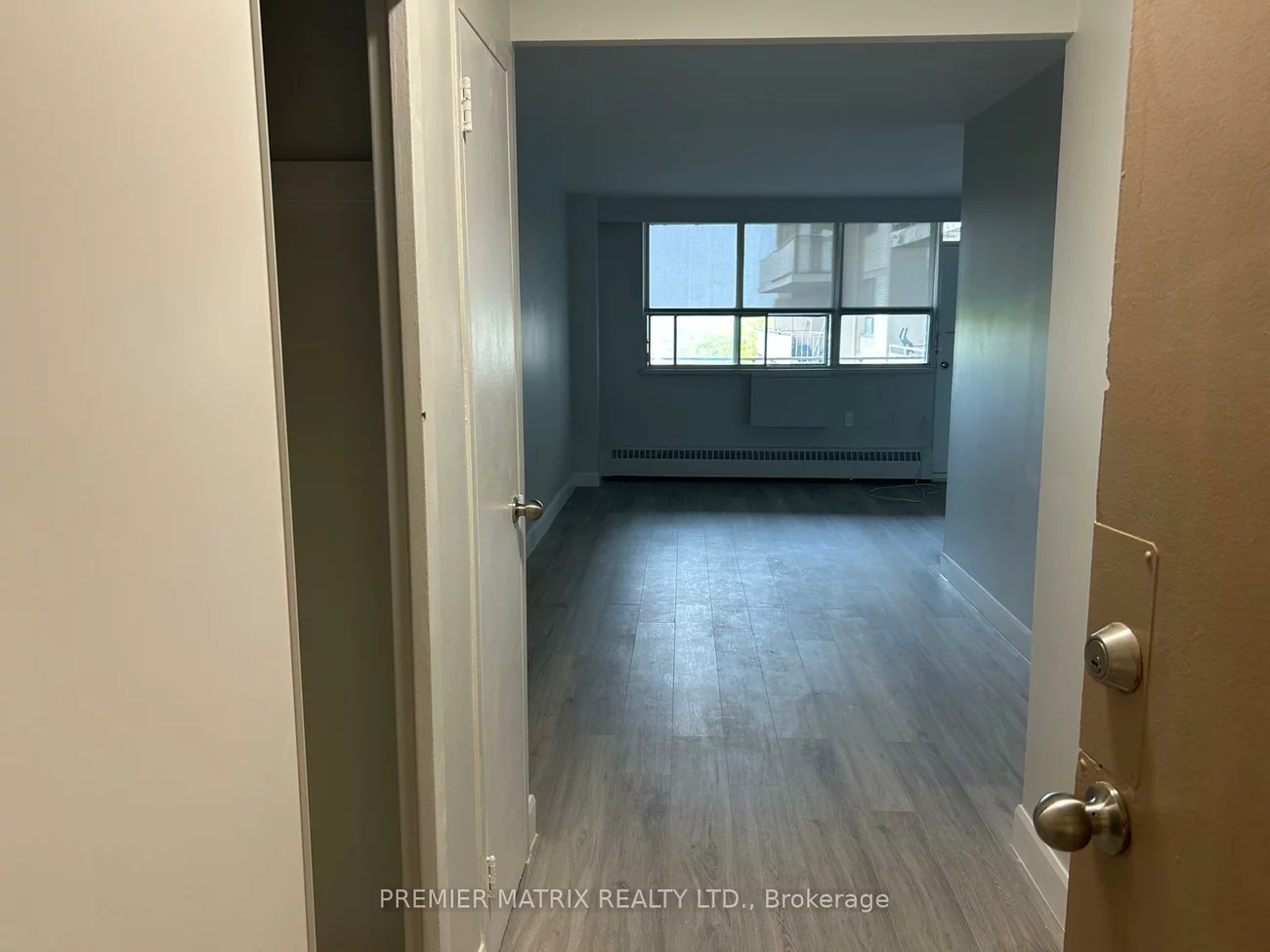 65, Thorncliffe Park, Thorncliffe Park, Toronto