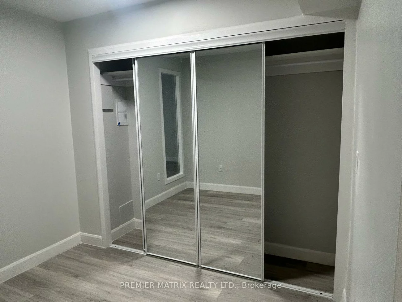 65, Thorncliffe Park, Thorncliffe Park, Toronto