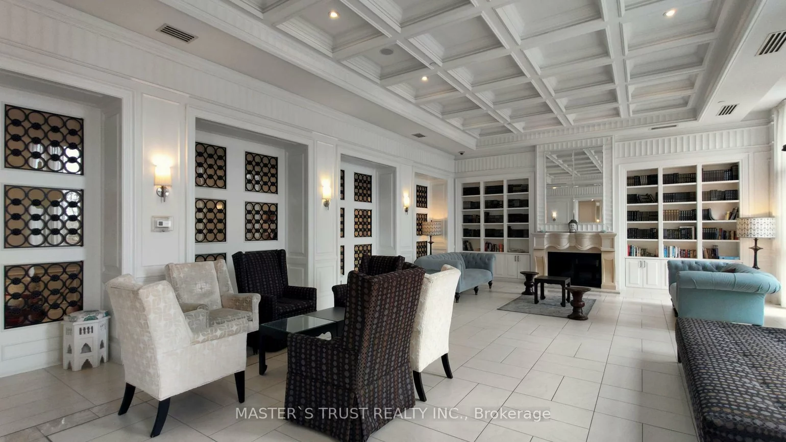 25, Greenview, Newtonbrook West, Toronto