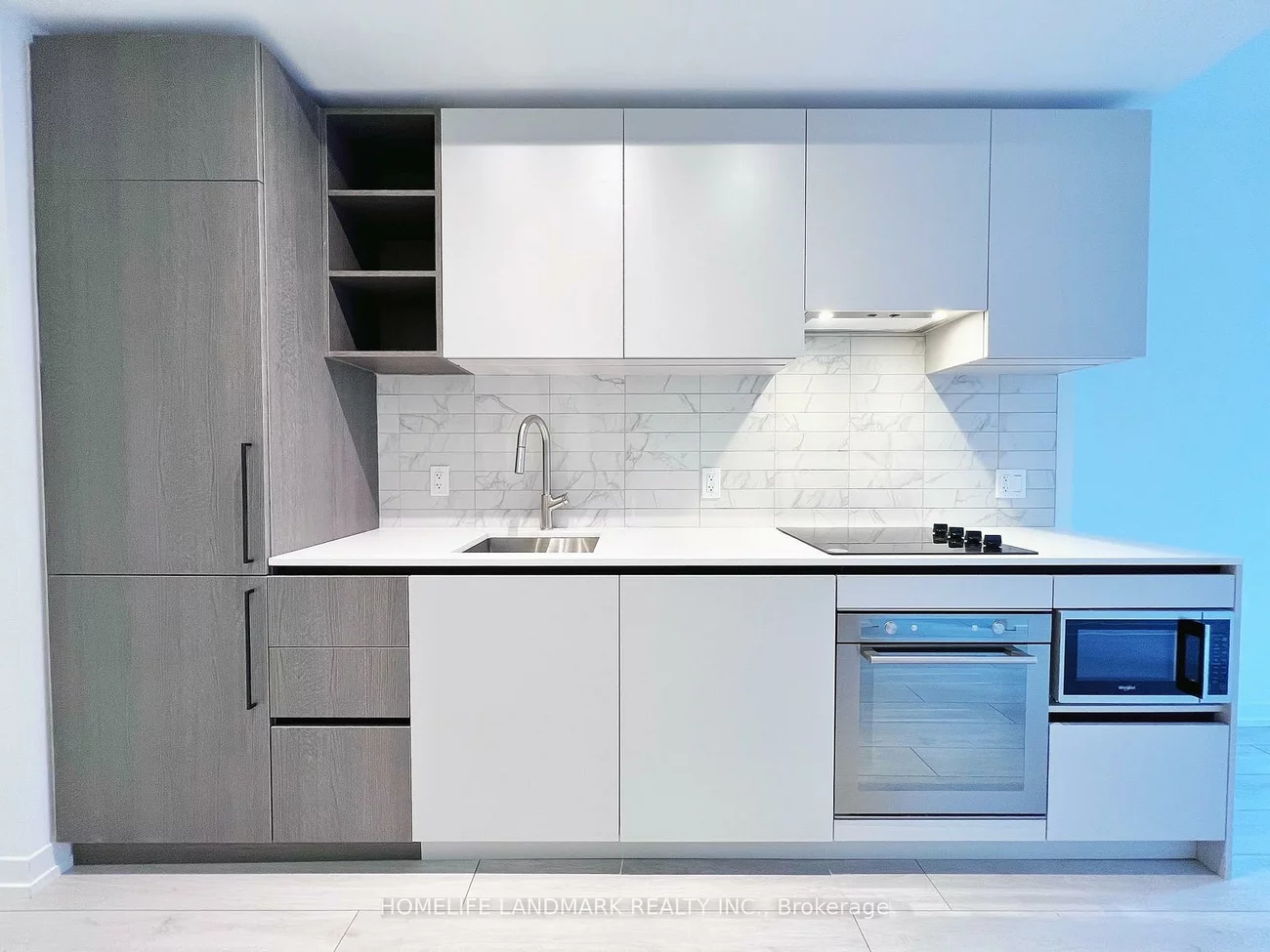 55, Mercer, Waterfront Communities C1, Toronto