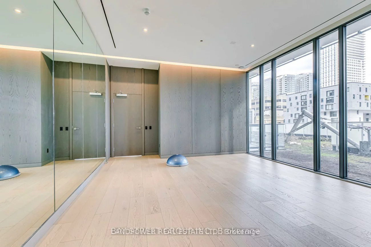 25, Richmond, Church-Yonge Corridor, Toronto