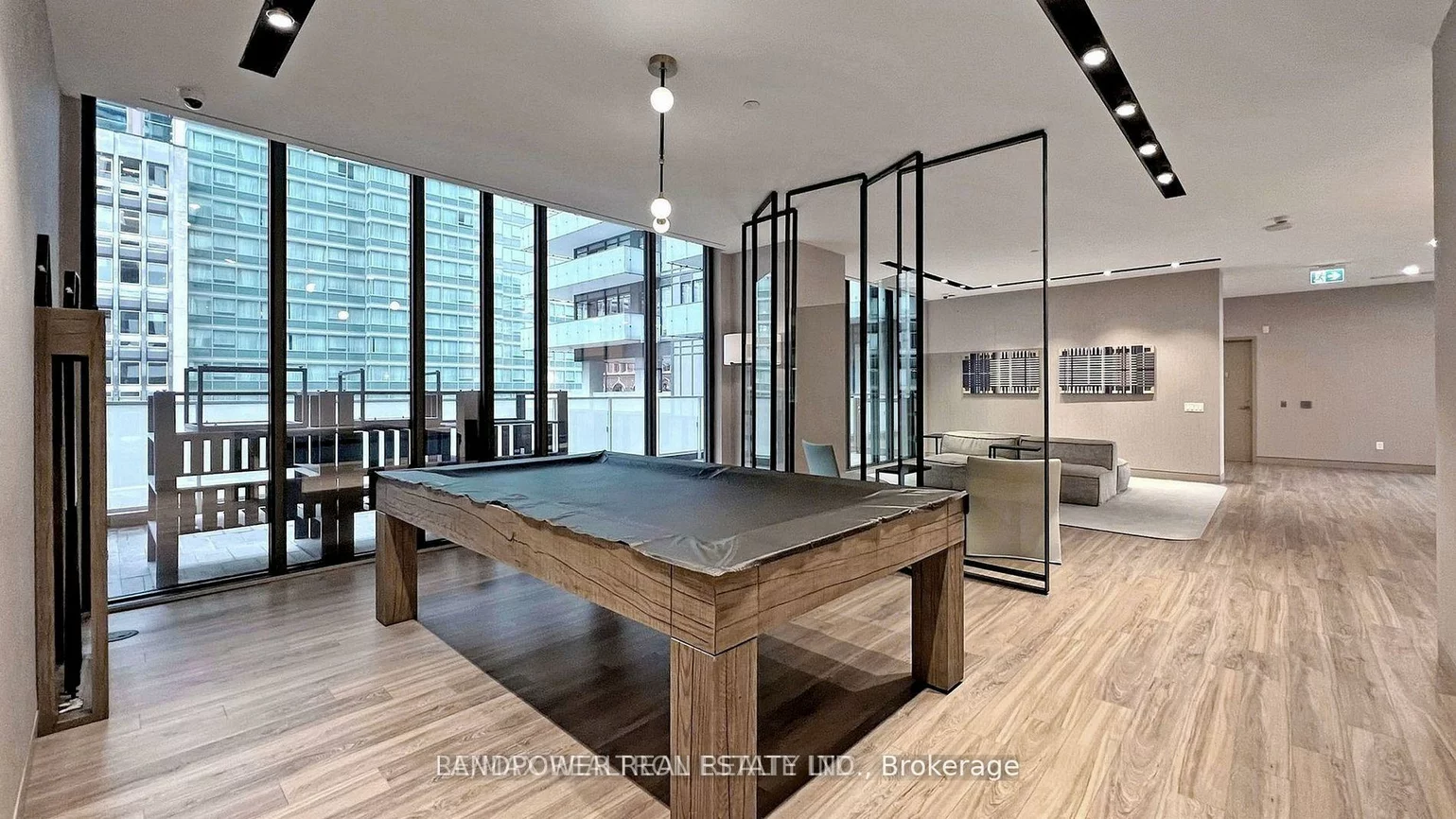 25, Richmond, Church-Yonge Corridor, Toronto
