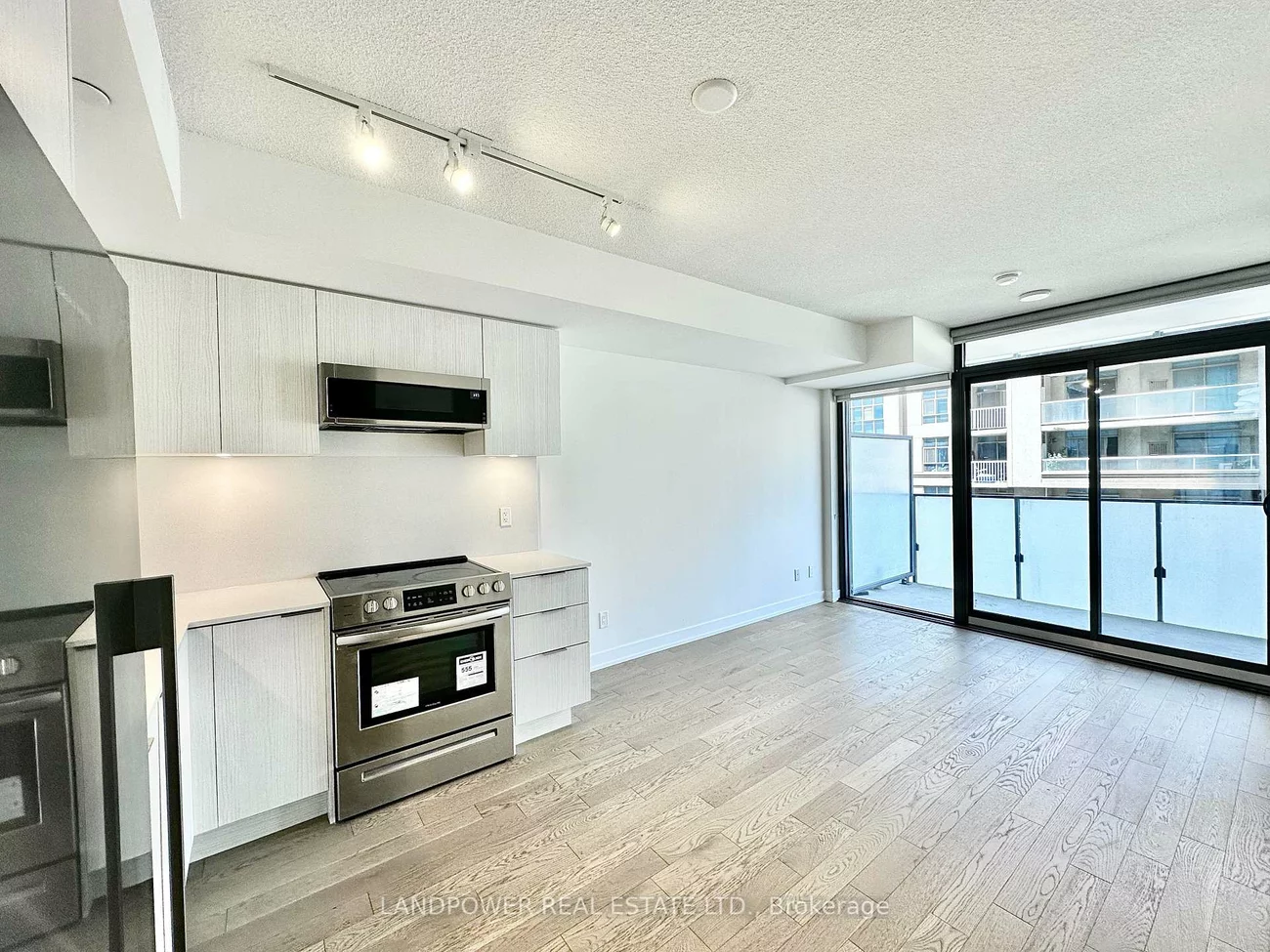 25, Richmond, Church-Yonge Corridor, Toronto