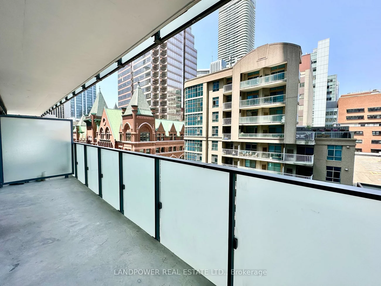 25, Richmond, Church-Yonge Corridor, Toronto