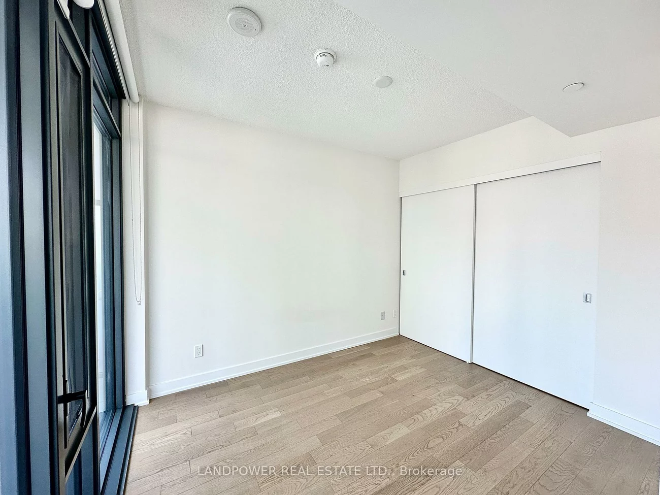 25, Richmond, Church-Yonge Corridor, Toronto
