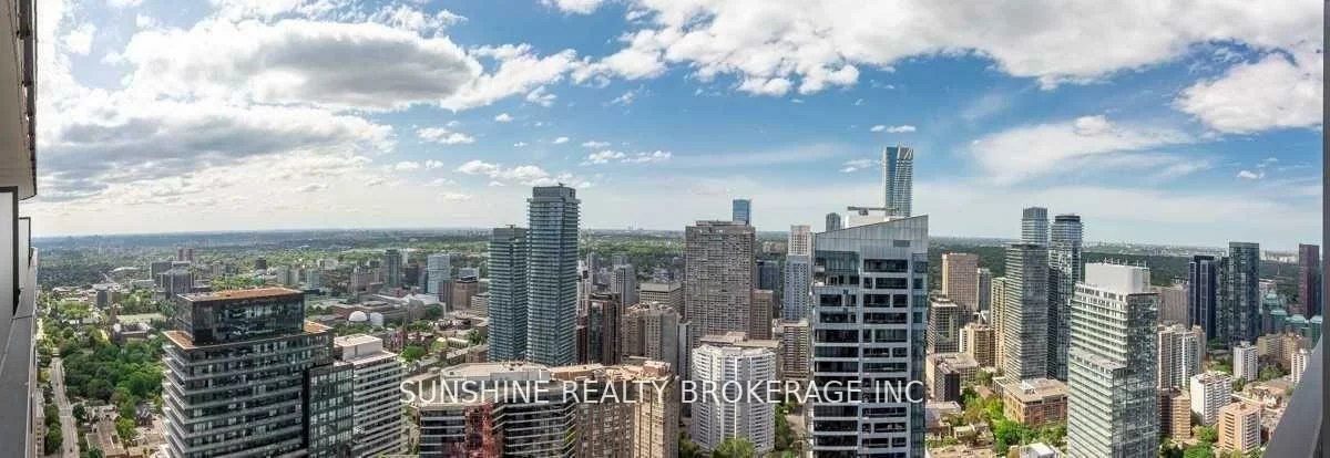 11, Wellesley, Bay Street Corridor, Toronto