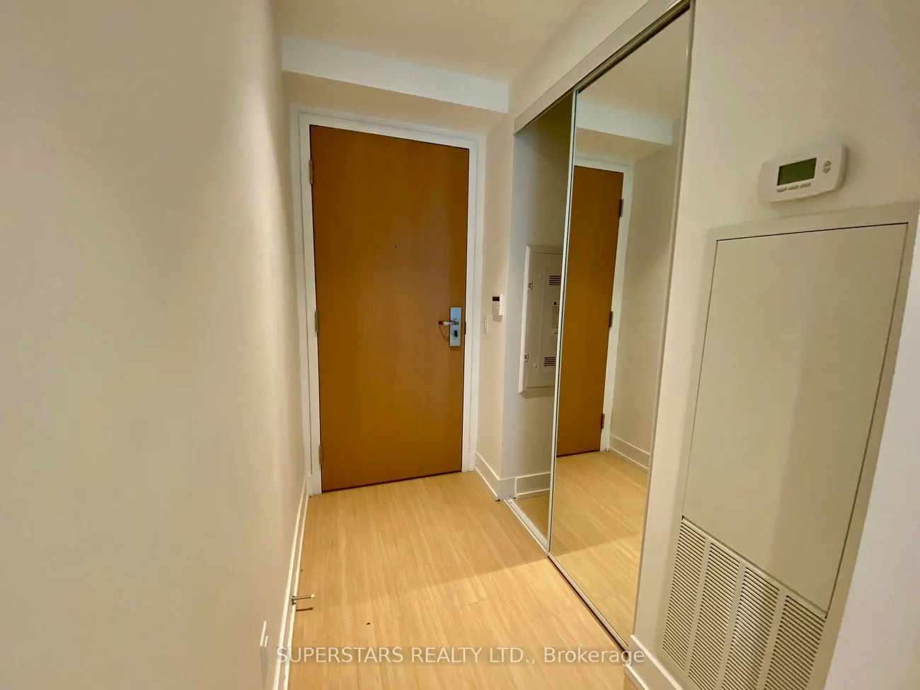 7, Grenville, Bay Street Corridor, Toronto