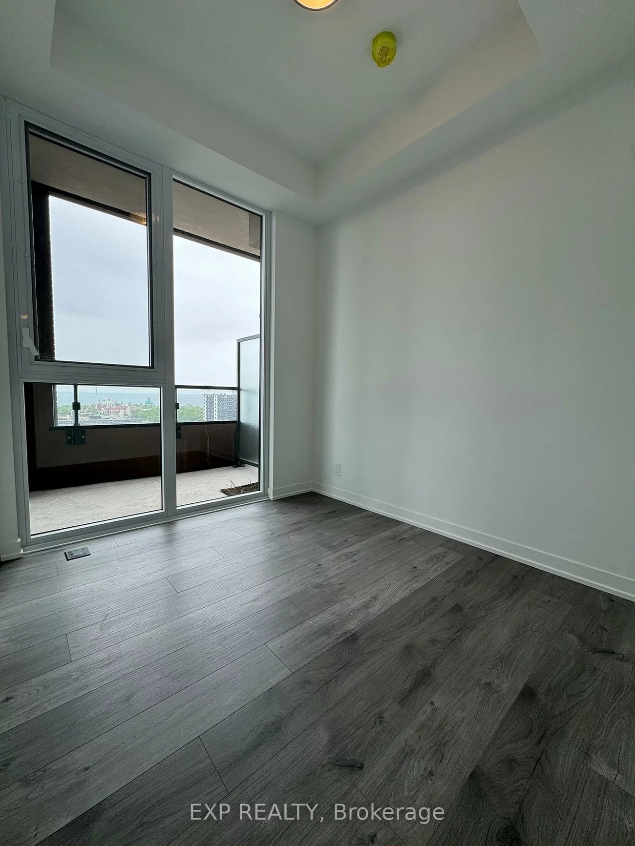 1182, King, South Parkdale, Toronto