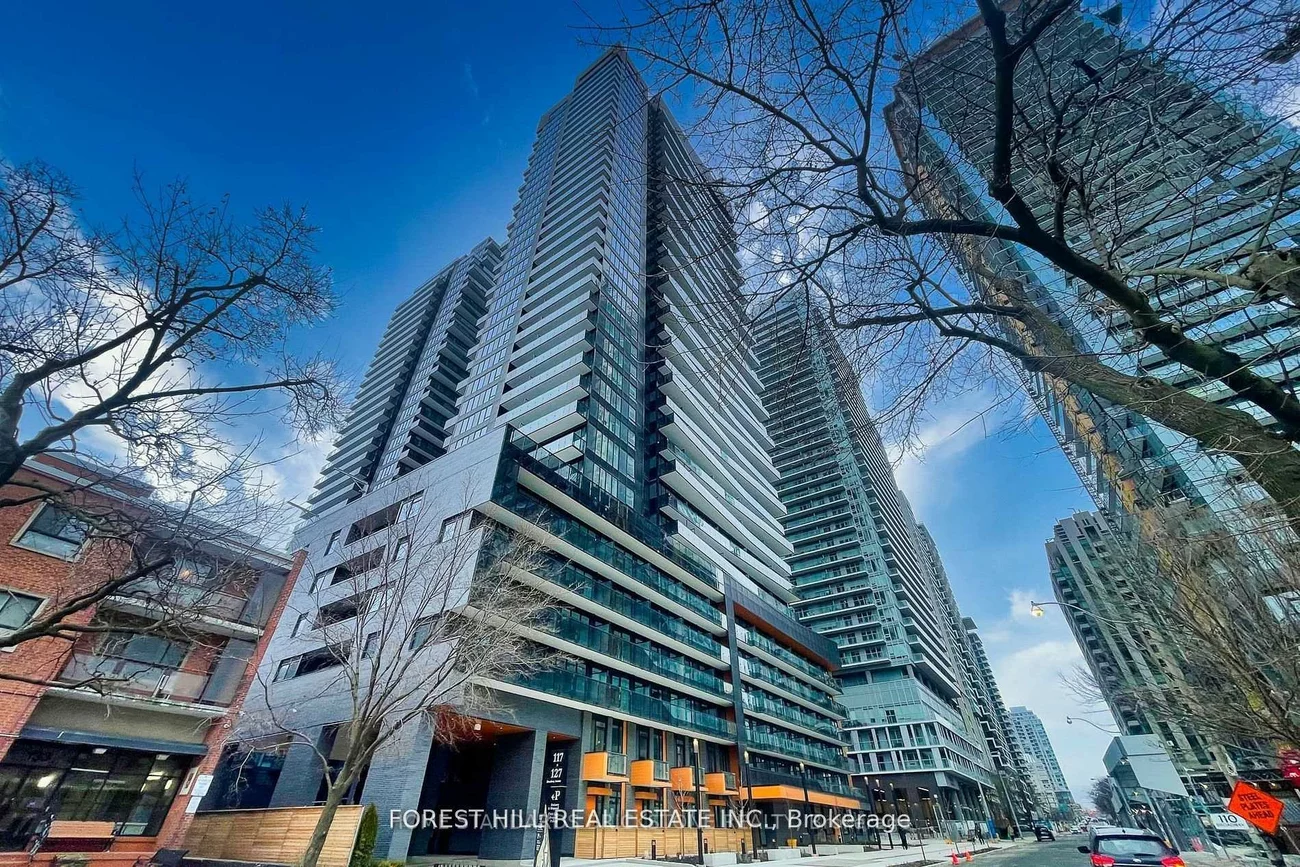 117, Broadway, Mount Pleasant West, Toronto