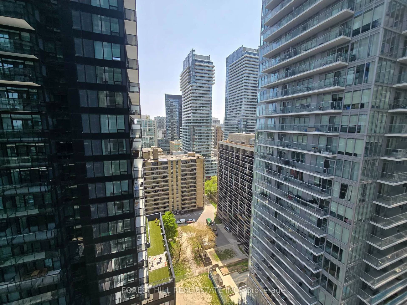 117, Broadway, Mount Pleasant West, Toronto