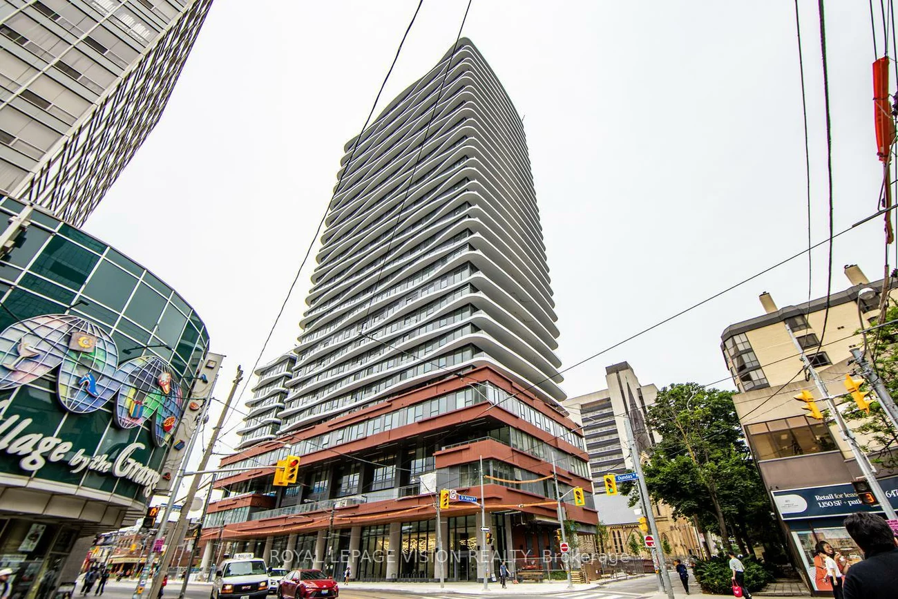 292, Dundas, Kensington-Chinatown, Toronto