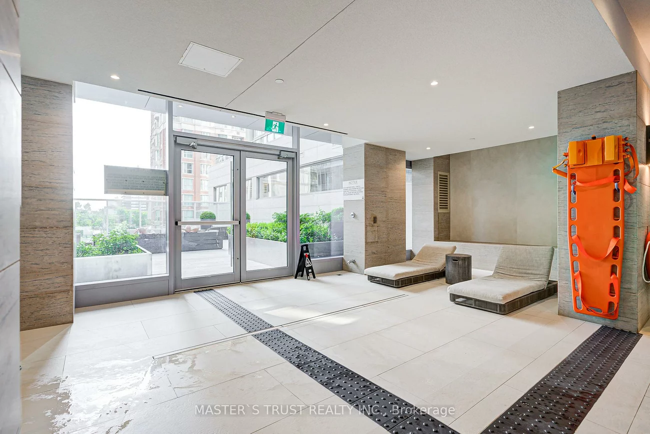 188, Cumberland, Annex, Toronto