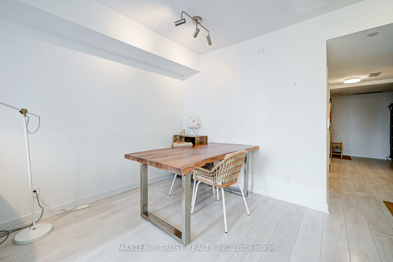 188, Cumberland, Annex, Toronto