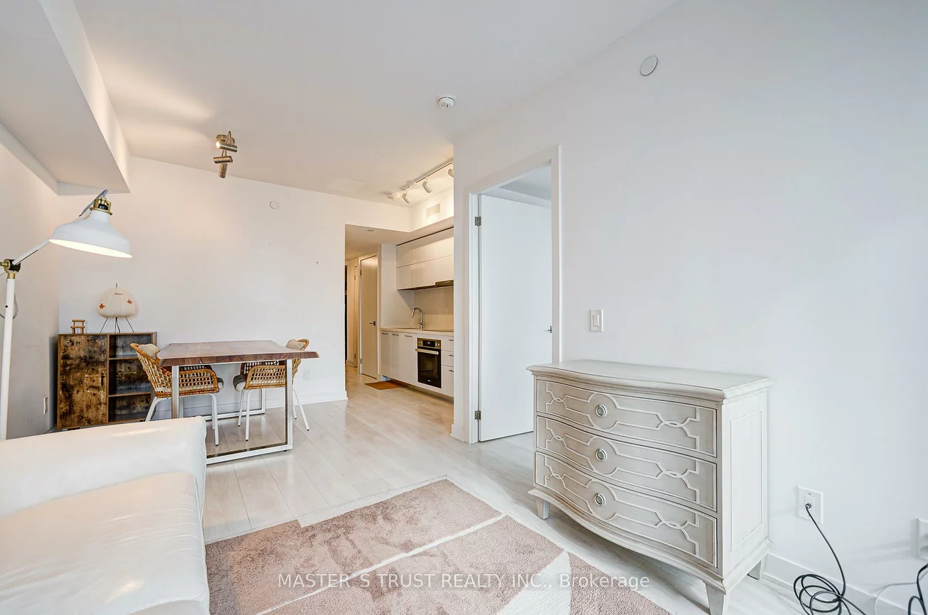 188, Cumberland, Annex, Toronto