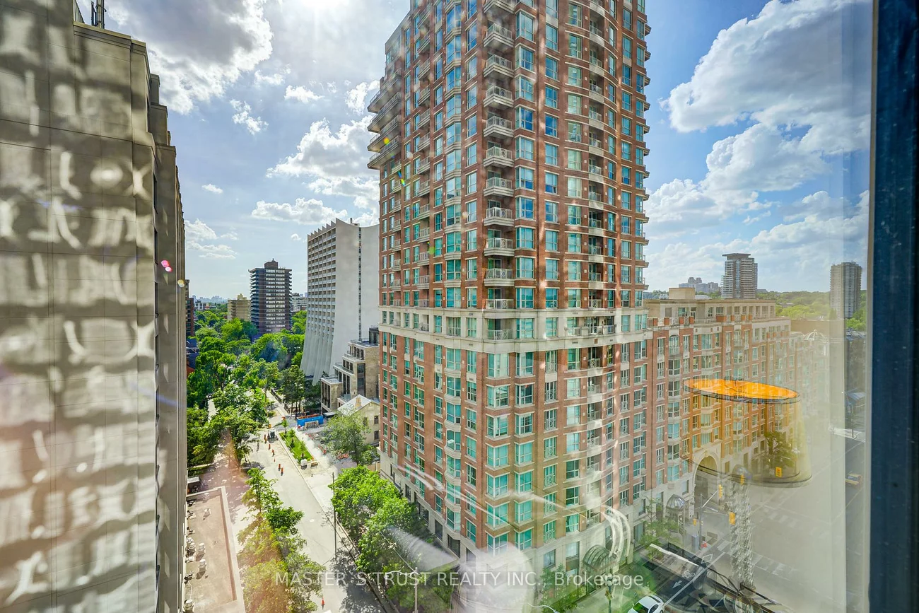 188, Cumberland, Annex, Toronto
