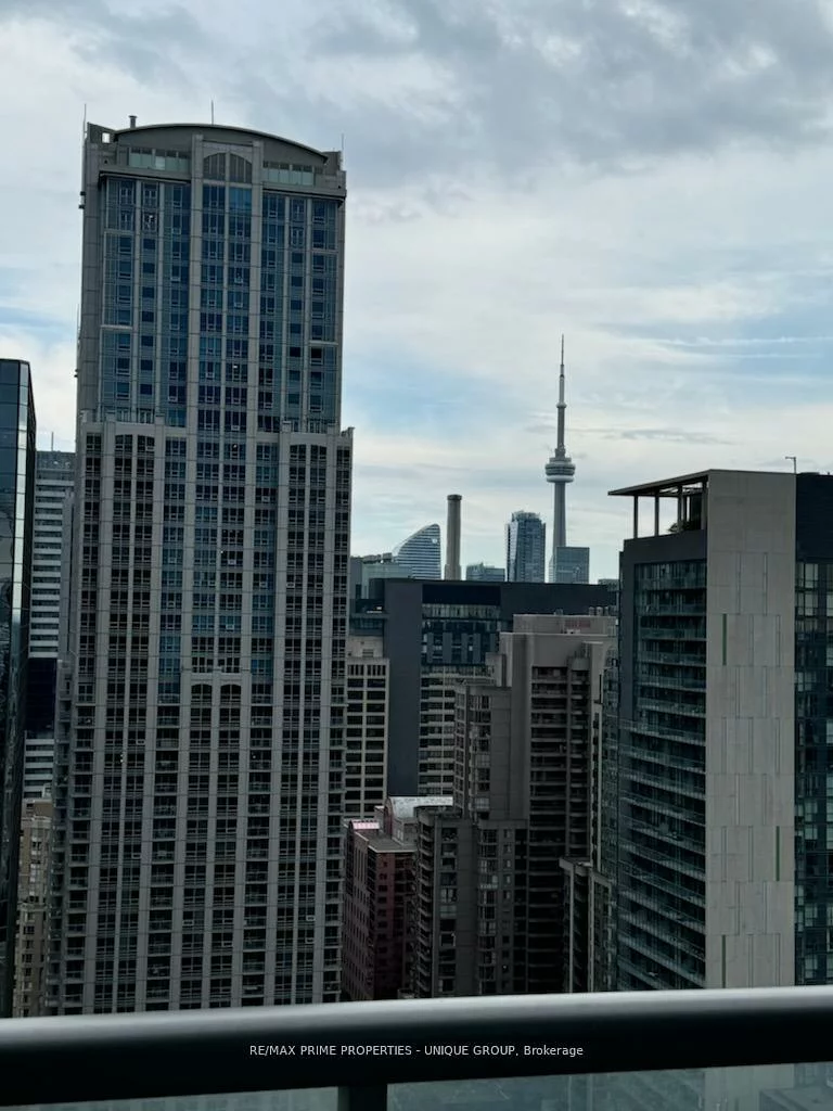 38, Grenville, Bay Street Corridor, Toronto