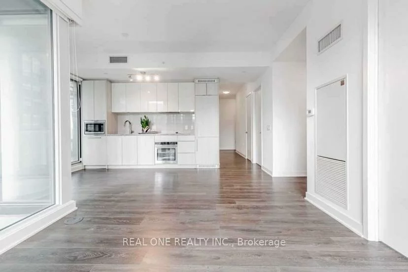 125, Blue Jays, Waterfront Communities C1, Toronto