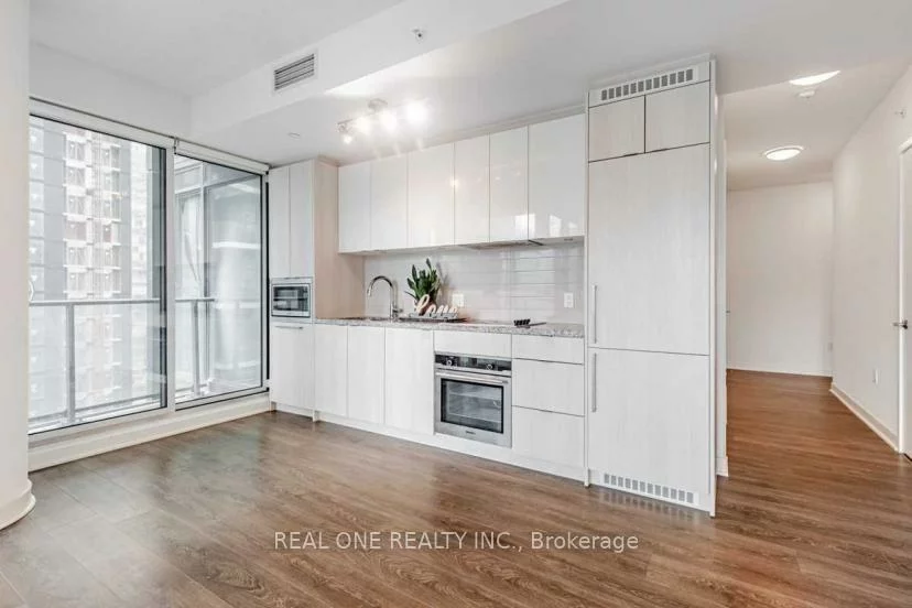 125, Blue Jays, Waterfront Communities C1, Toronto