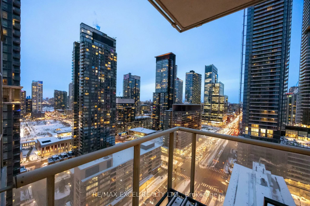 35, Mariner, Waterfront Communities C1, Toronto