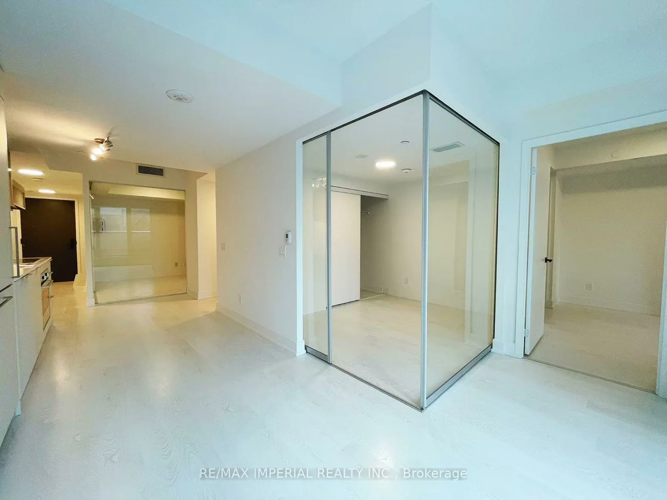 308, Jarvis, Church-Yonge Corridor, Toronto